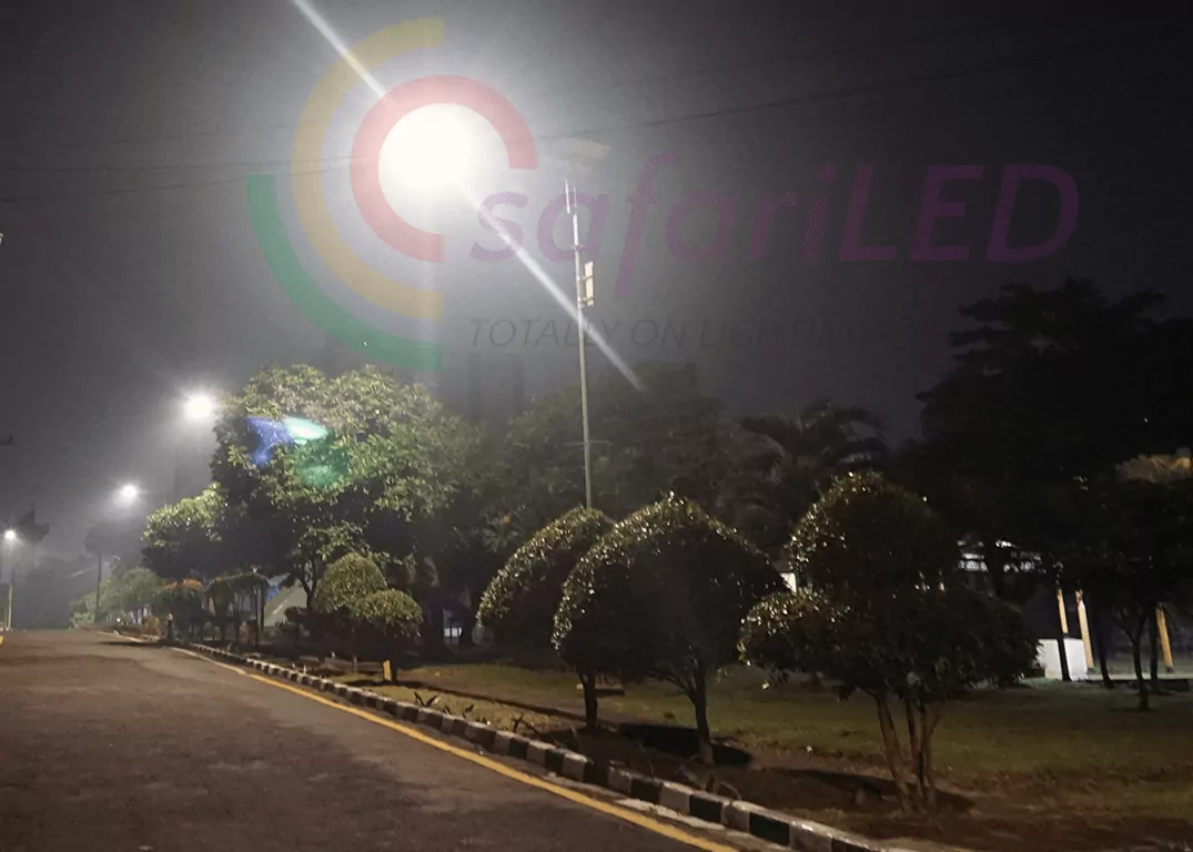 lampu pju solar cell terbaik.webp